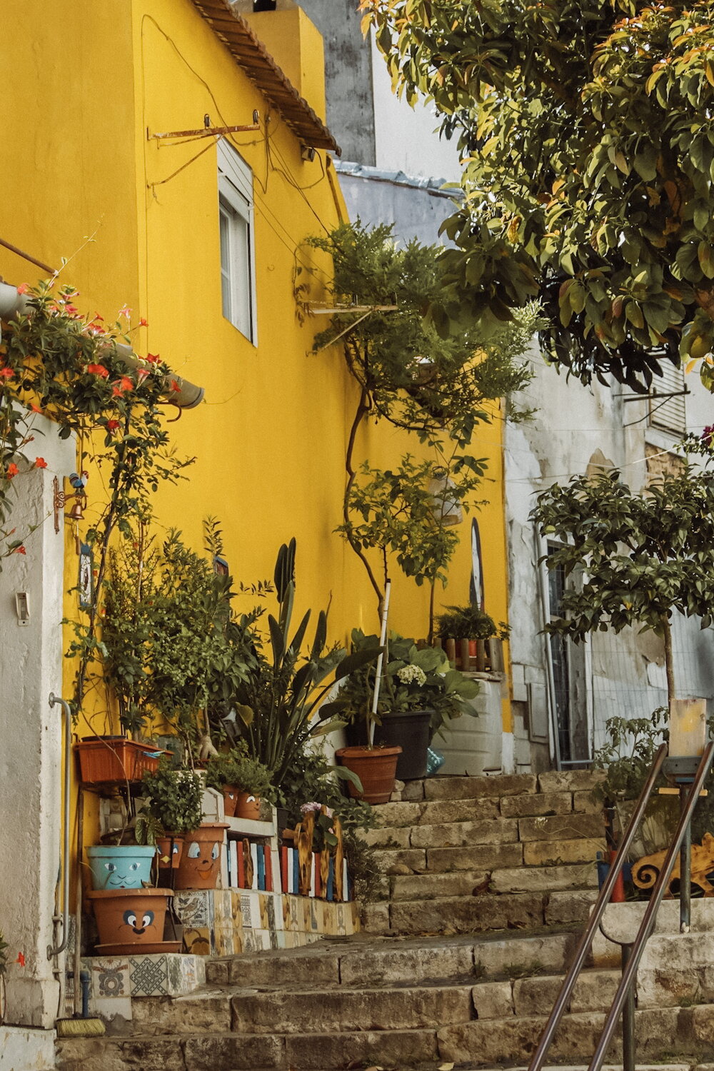 Yellow house by the Lisbon steps