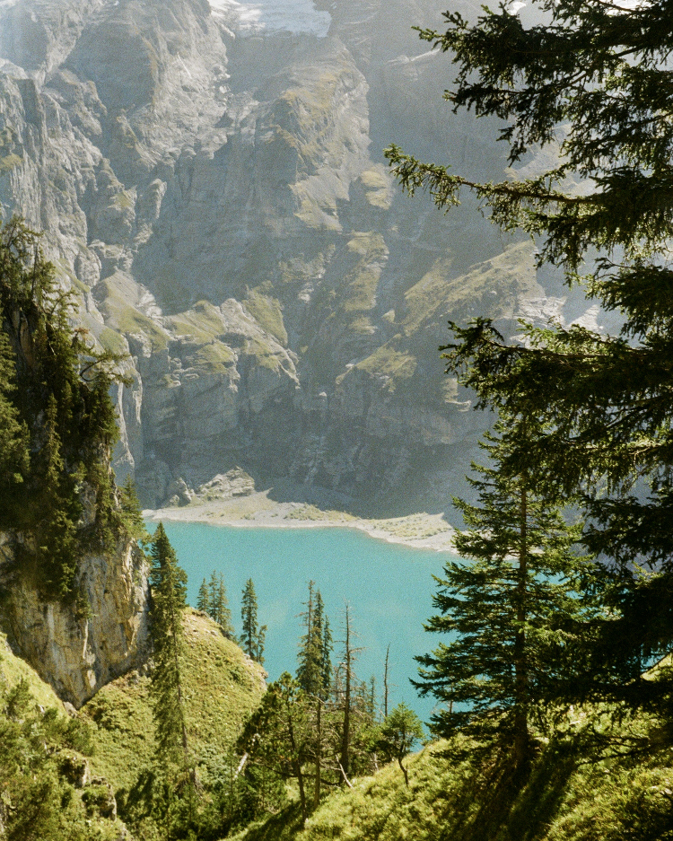 oeschinensee Oeschinen Lake Alps